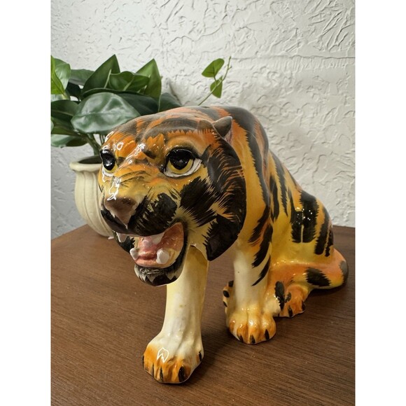 Vintage Wales Chinaware Porcelain Hand Painted Tiger Figurine Japan Large - Picture 4 of 10